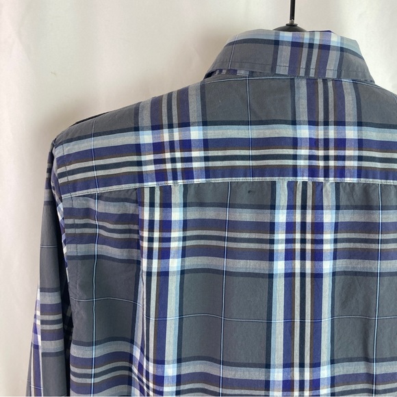 Banana Republic Plaid Button Down Shirt size small (14-14.5)100% cotton. - Picture 2 of 12